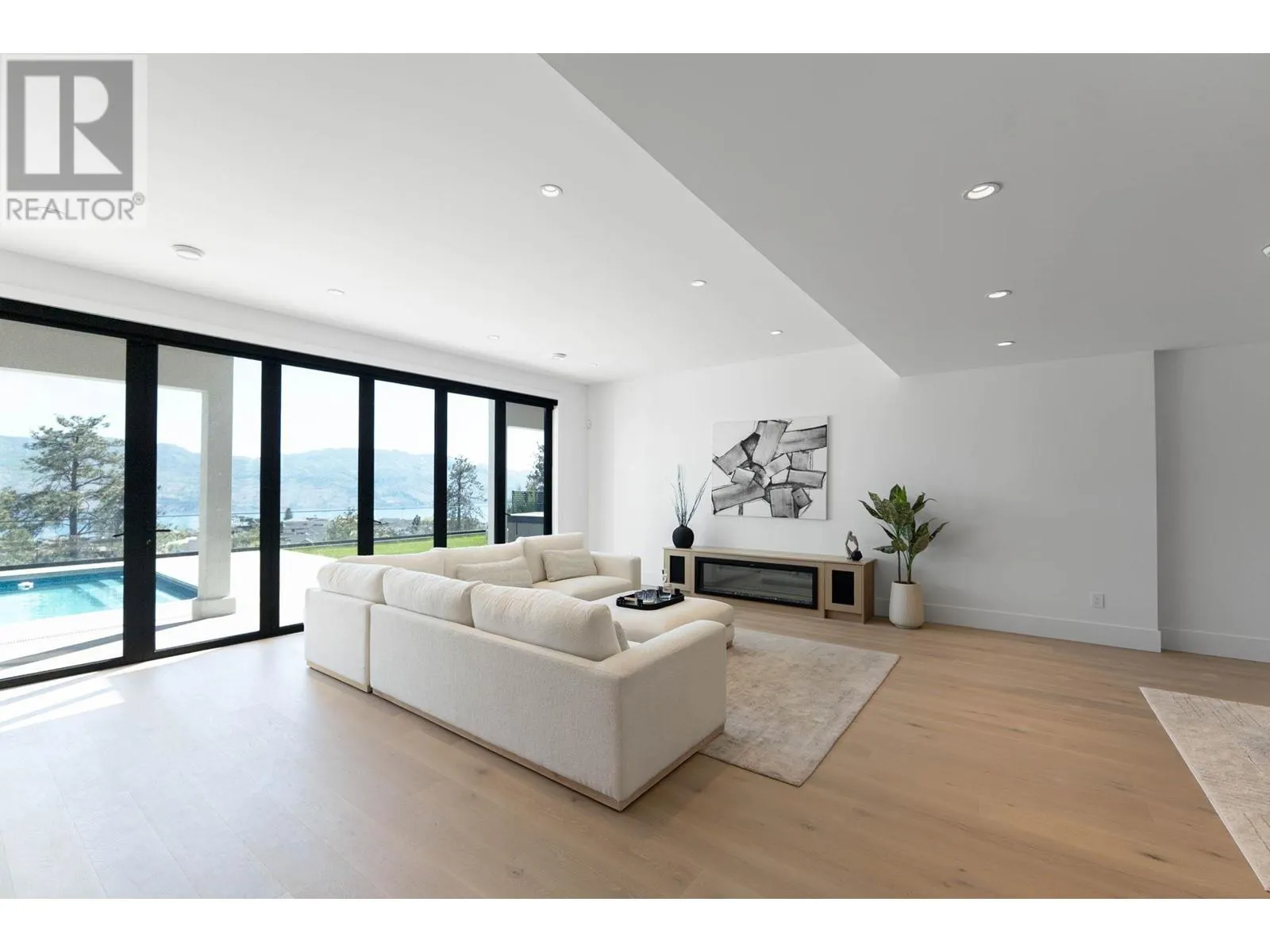 1550 Viognier Drive
