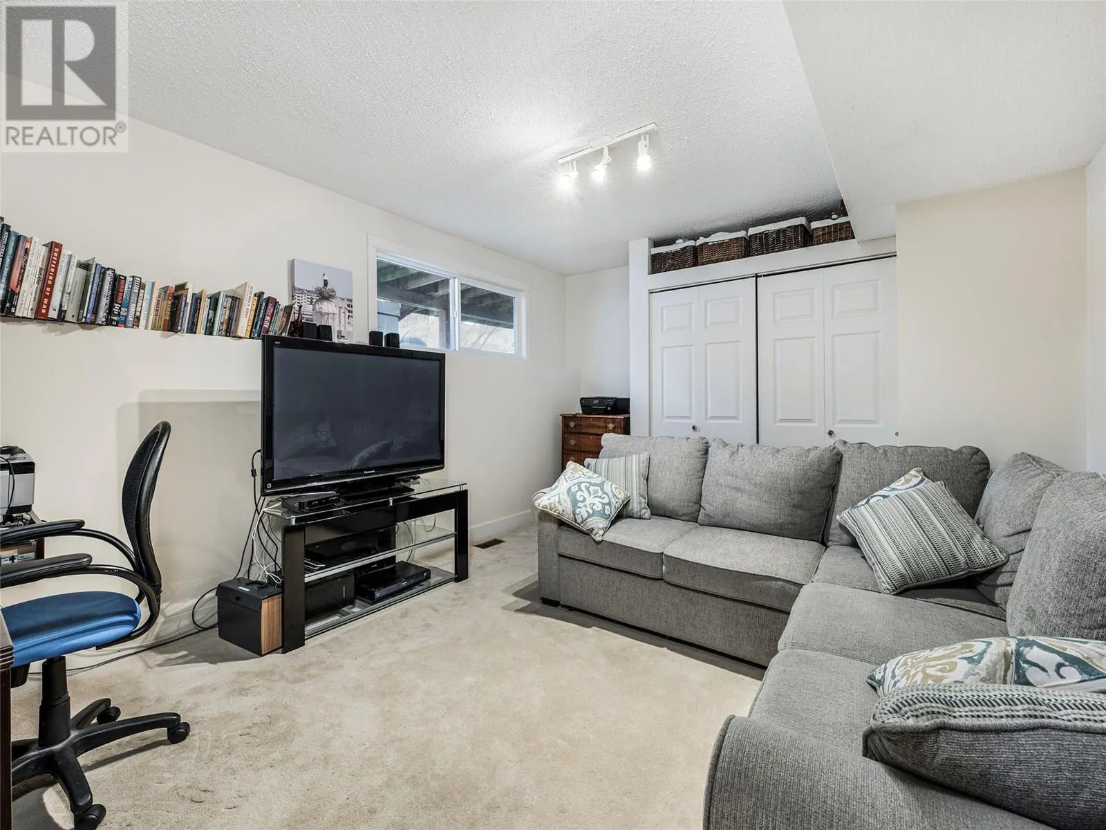 9001 Husband Road