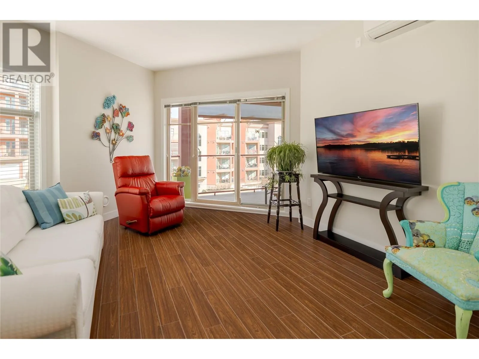 3220 Skyview Lane Unit# 410
