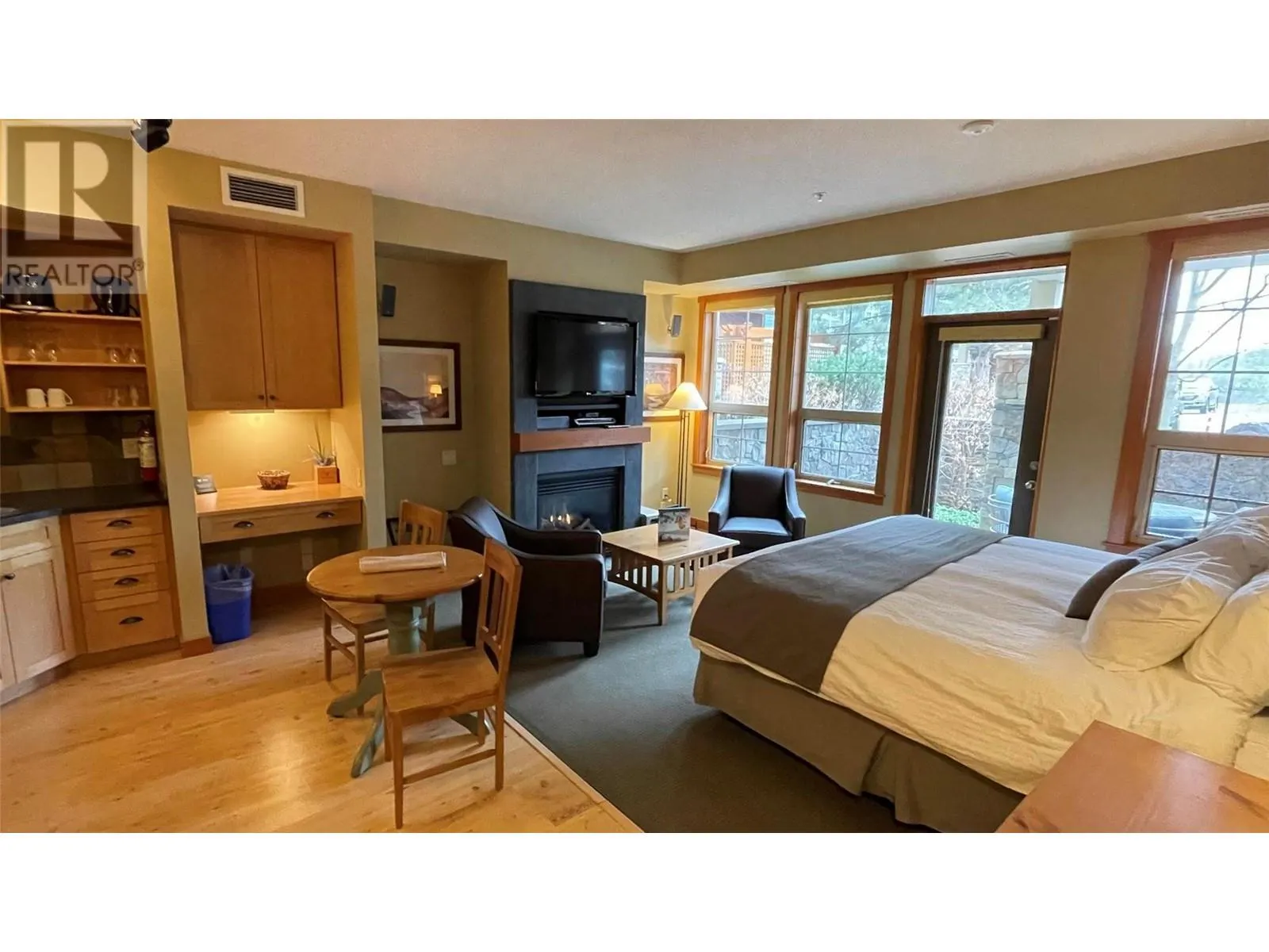 105 Village Centre Court Unit# 126