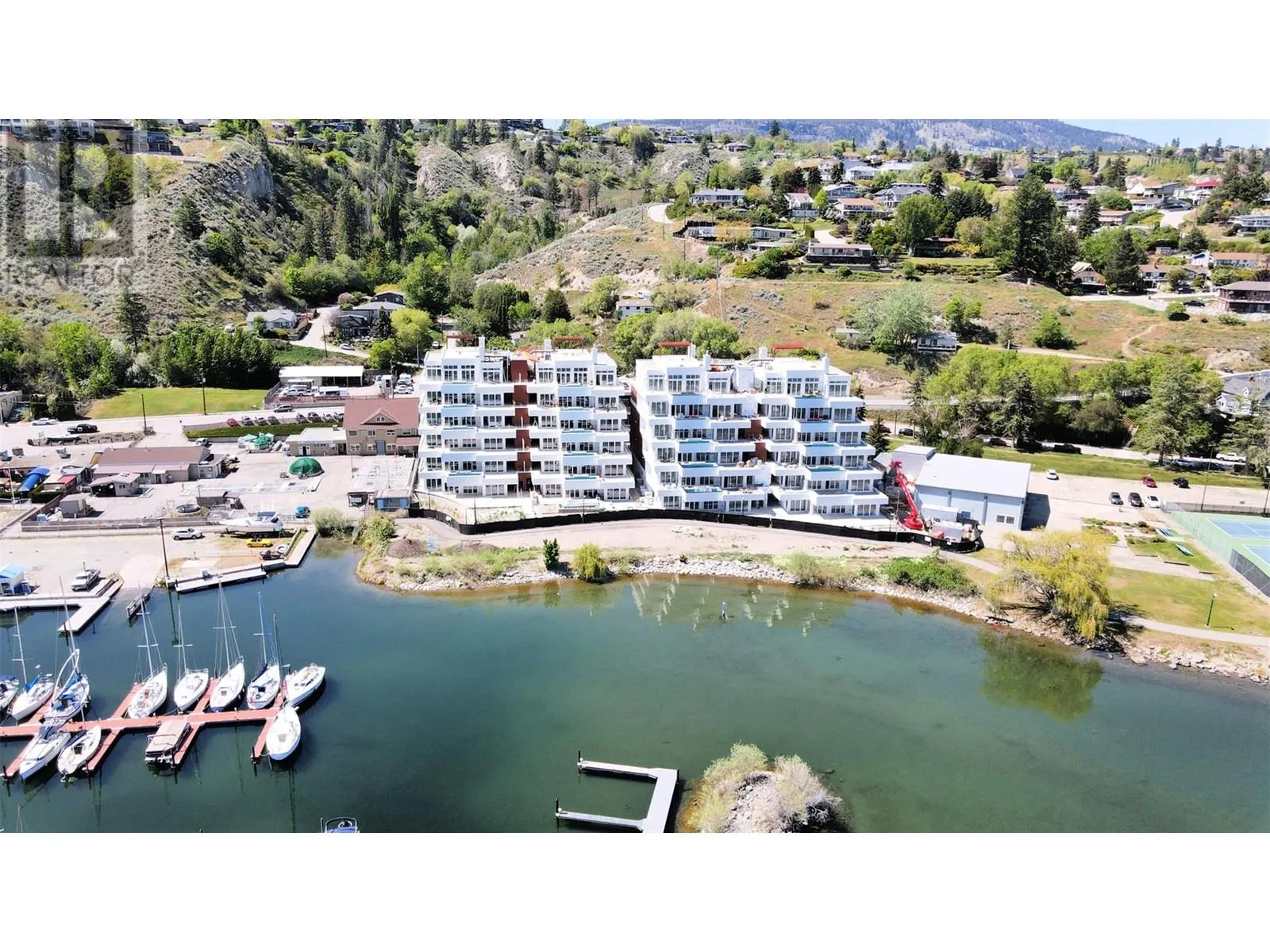 13417 Lakeshore Drive Unit# 204