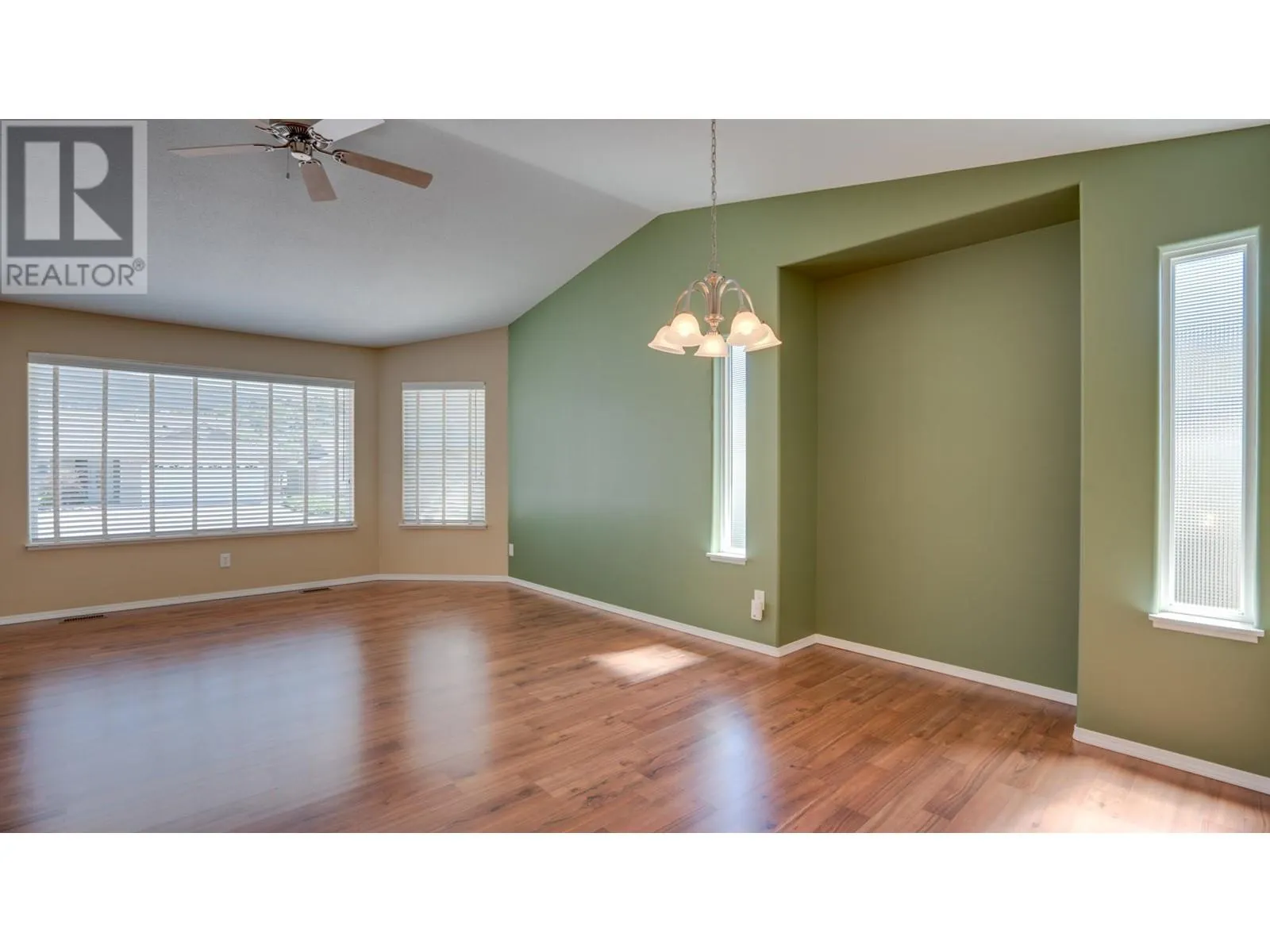 430 4 Street Lot# 27-115