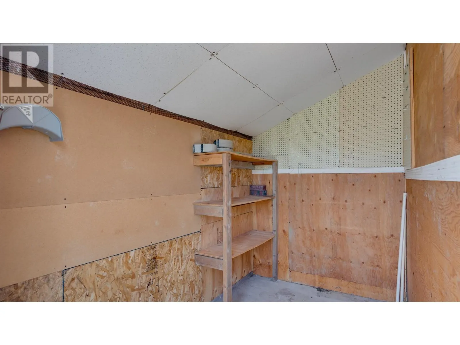 430 4 Street Lot# 27-115