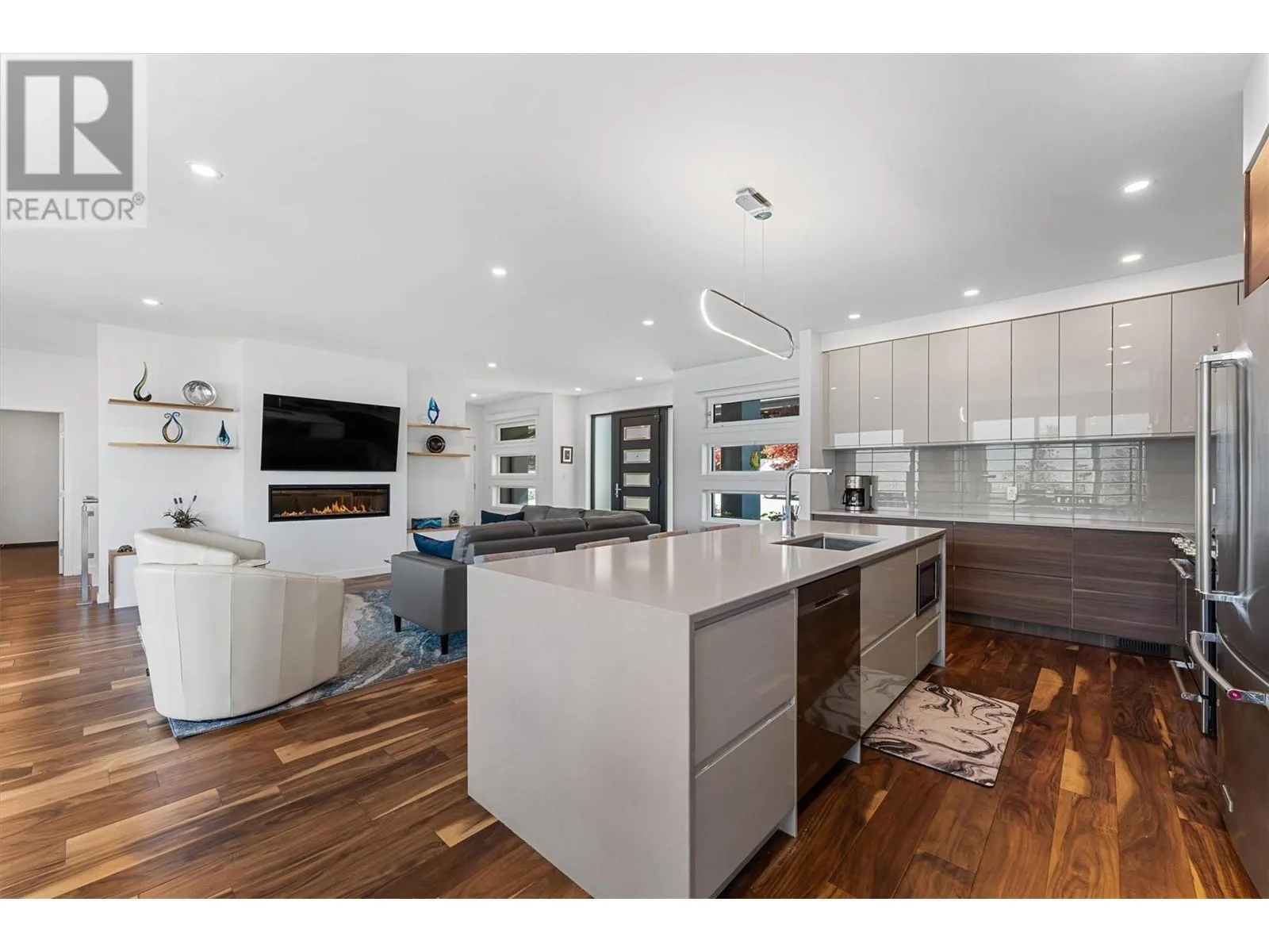 6114 Faircrest Street Unit# 105