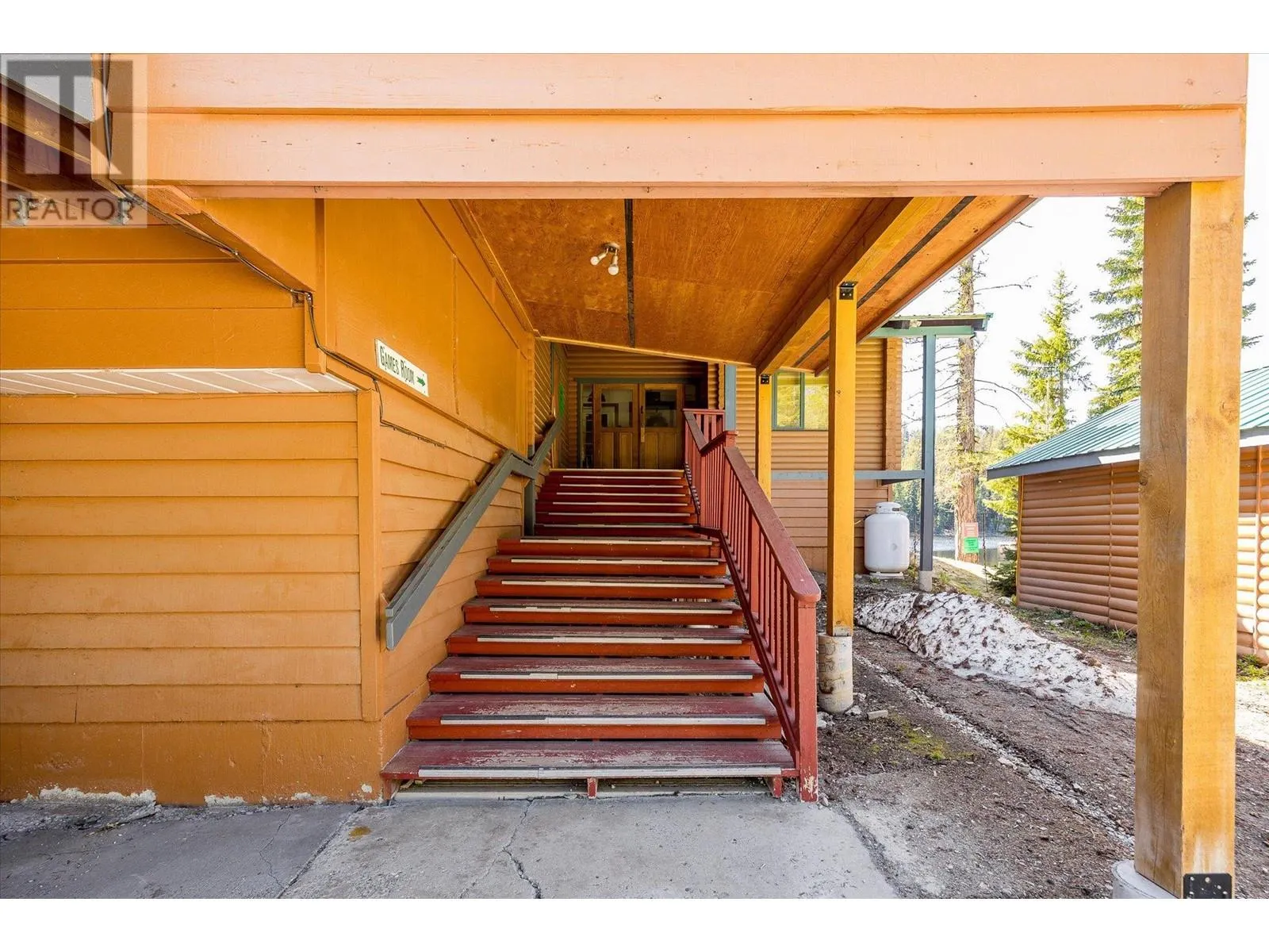 800 Idabel Lake Road Unit# 9