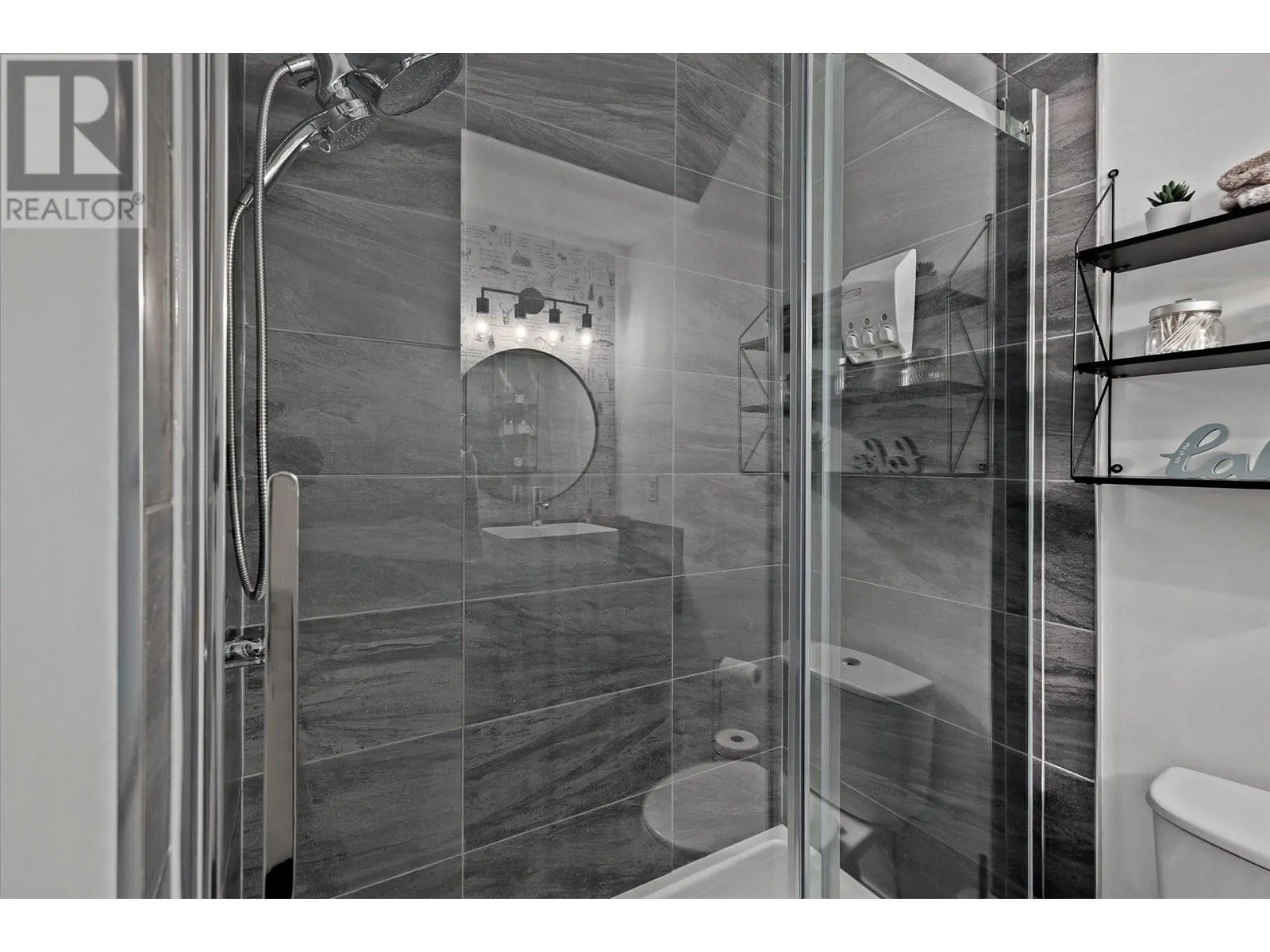 800 Idabel Lake Road Unit# 9