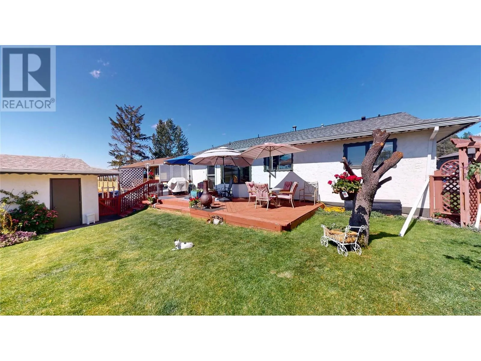 1708 MT NELSON Crescent
