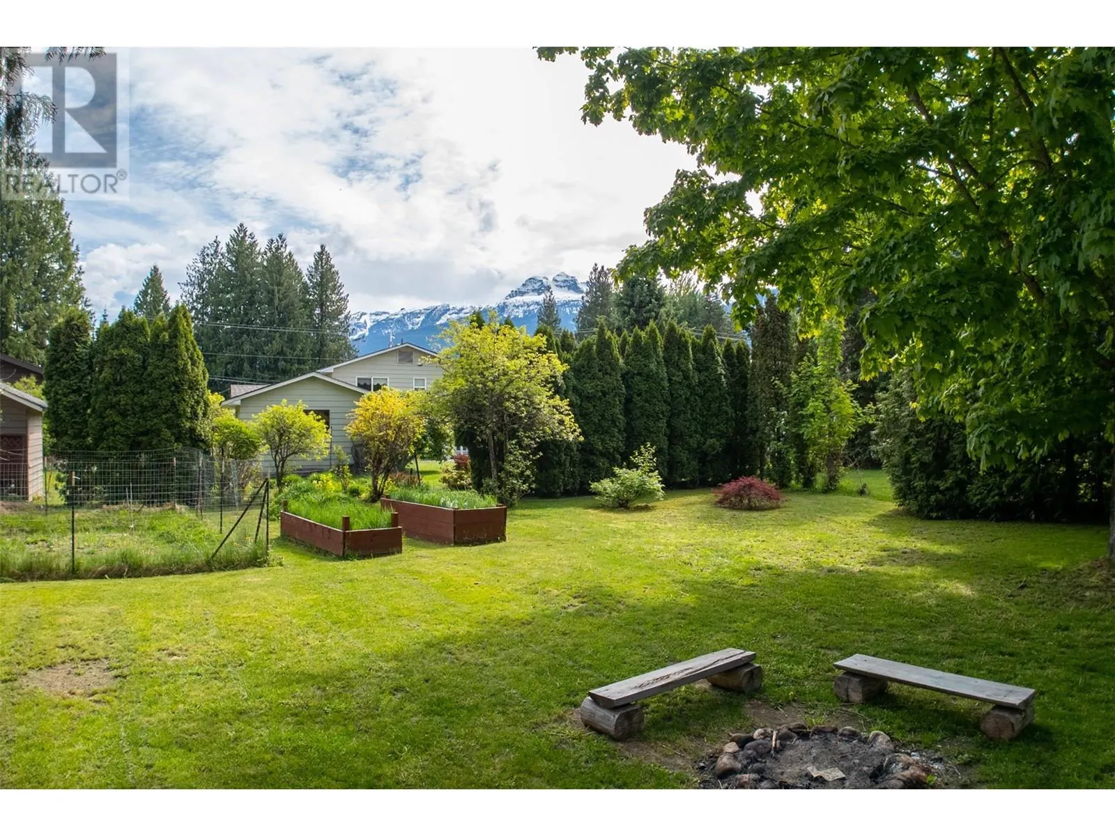 1329 Pratico Road