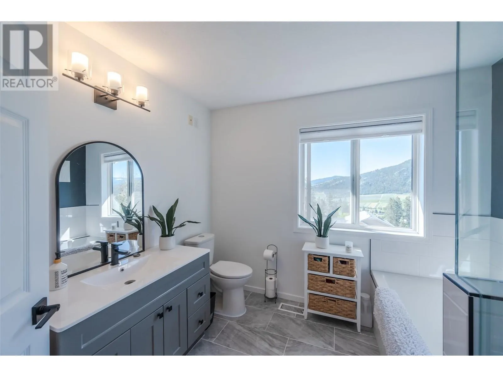 13424 Hermiston Drive
