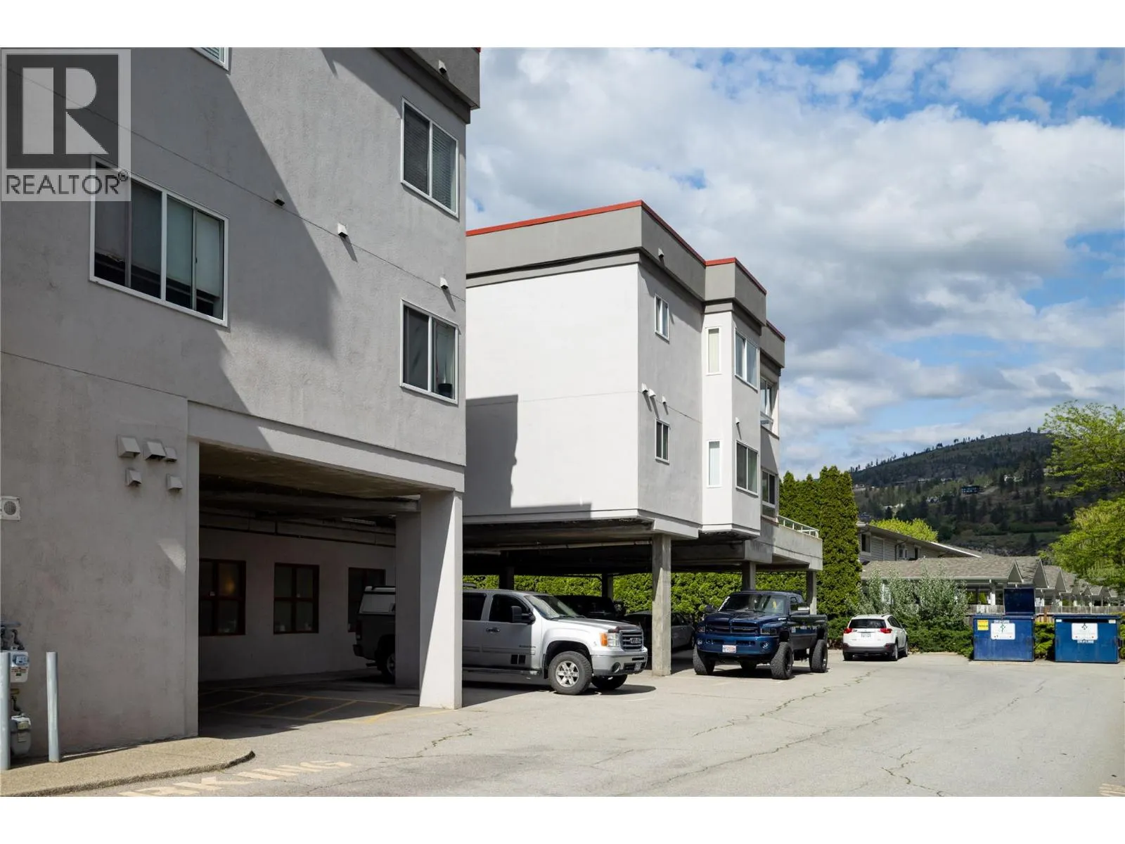 3310 Skaha Lake Road Unit# 308
