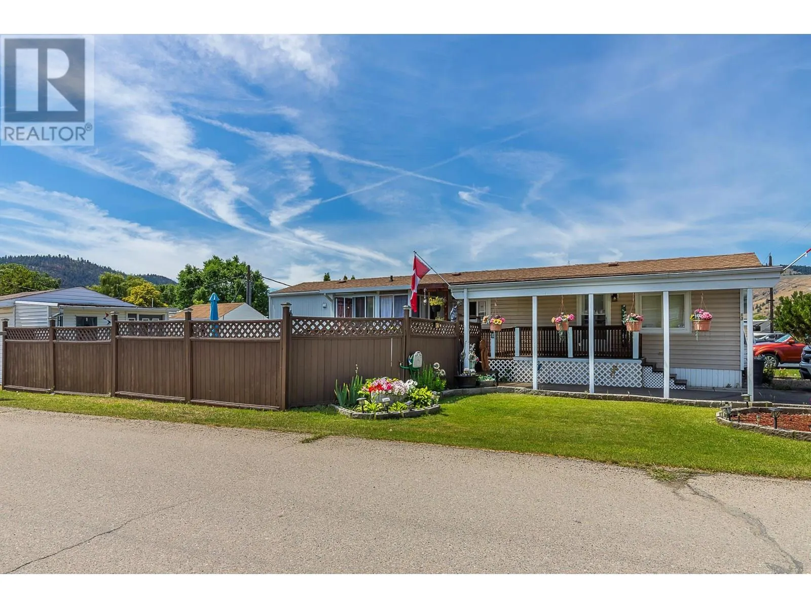2727 Lakeshore Road Unit# 13
