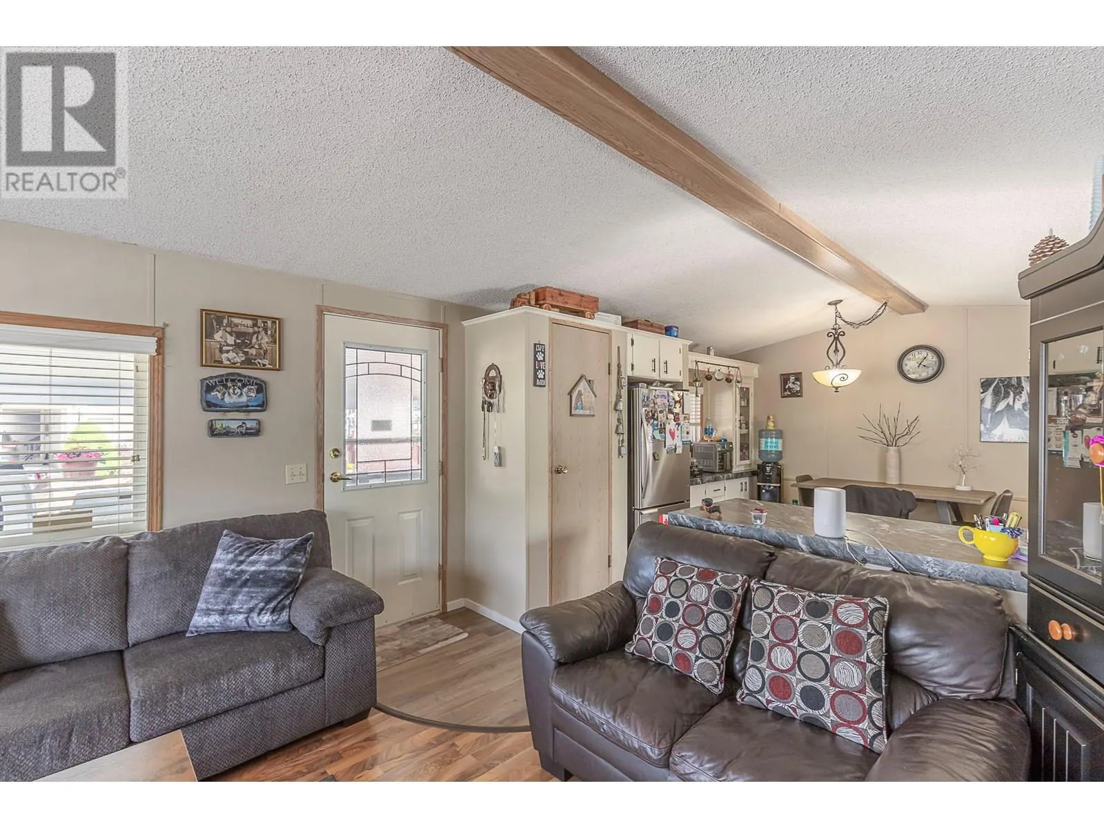 2727 Lakeshore Road Unit# 13