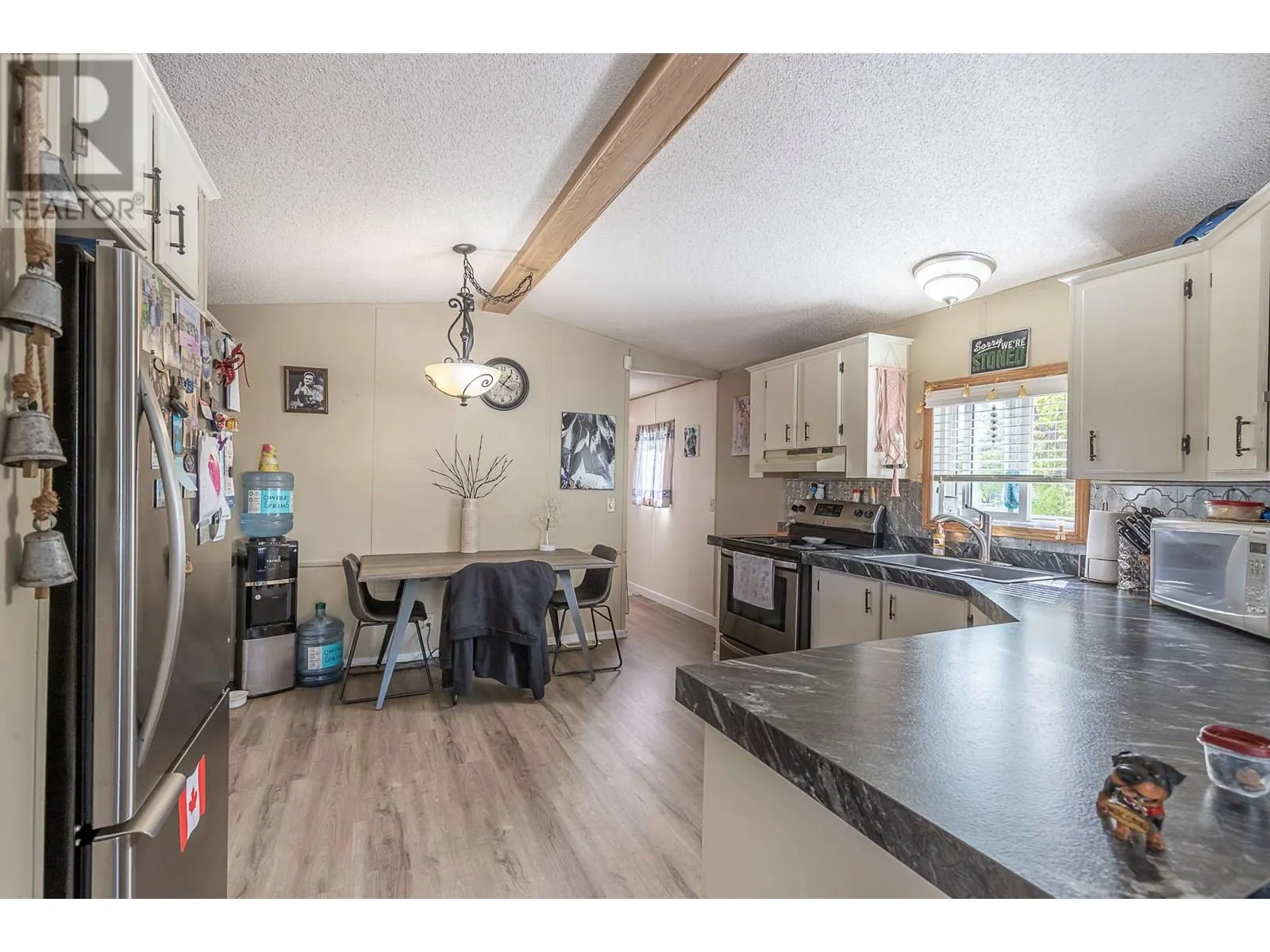 2727 Lakeshore Road Unit# 13