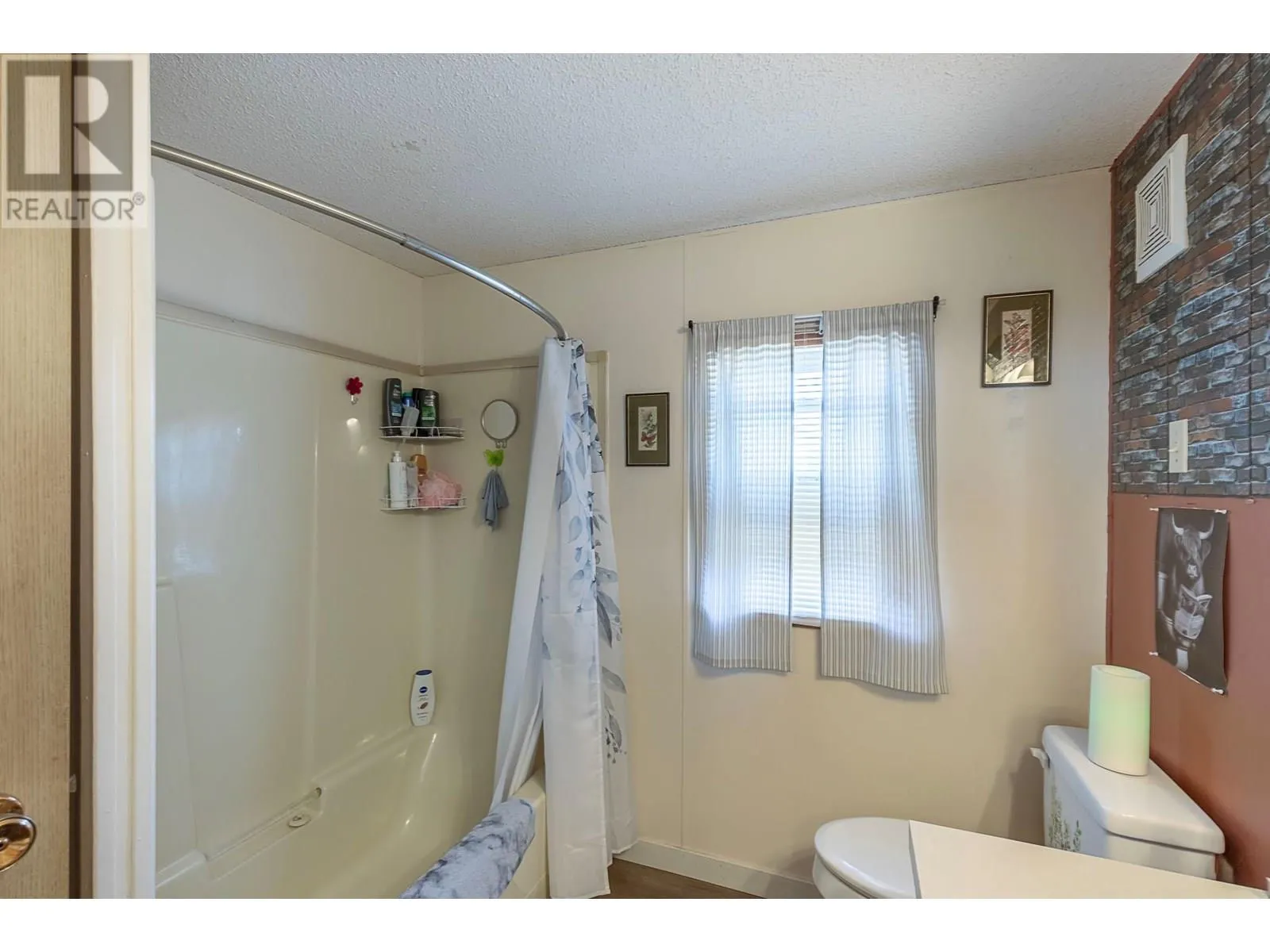 2727 Lakeshore Road Unit# 13