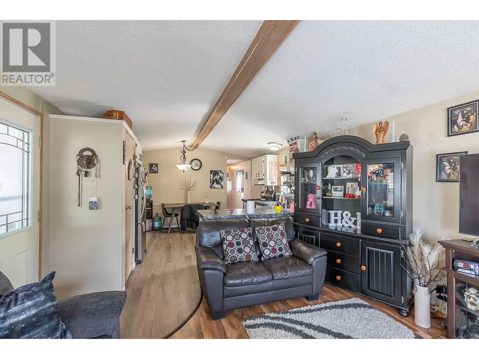 2727 Lakeshore Road Unit# 13