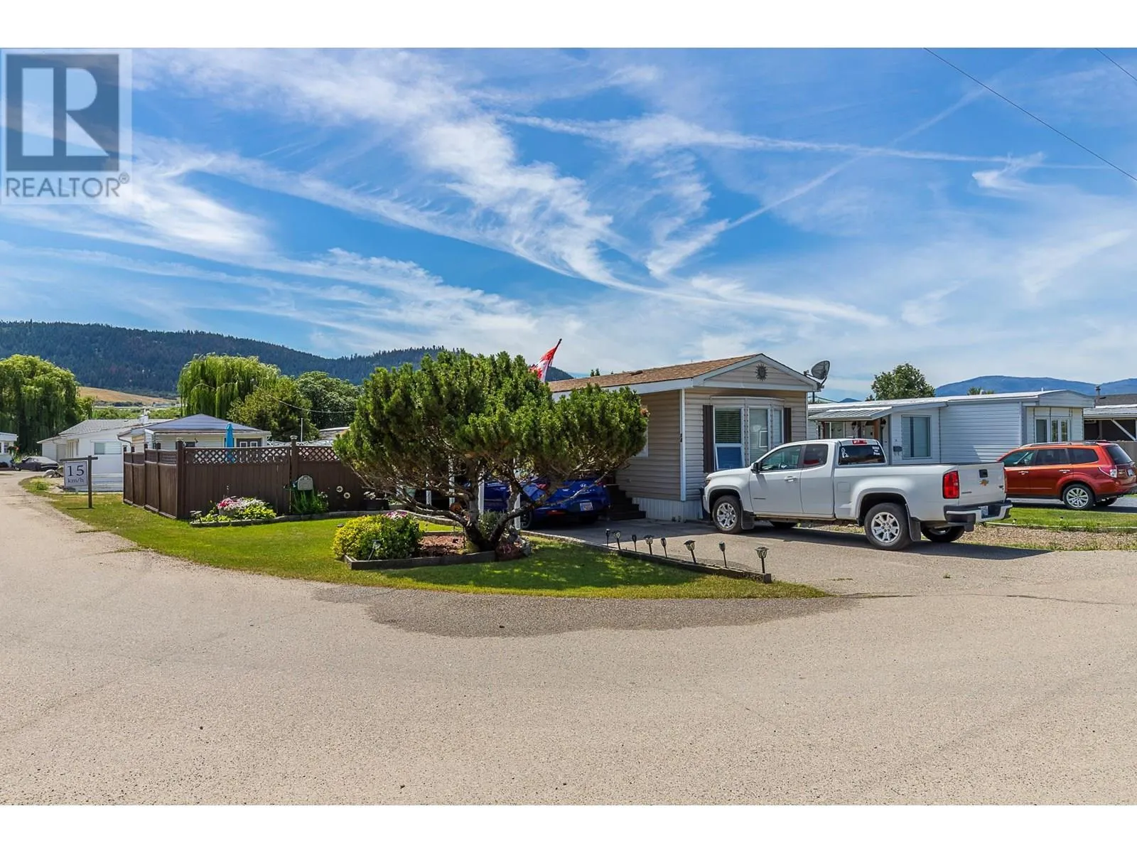 2727 Lakeshore Road Unit# 13
