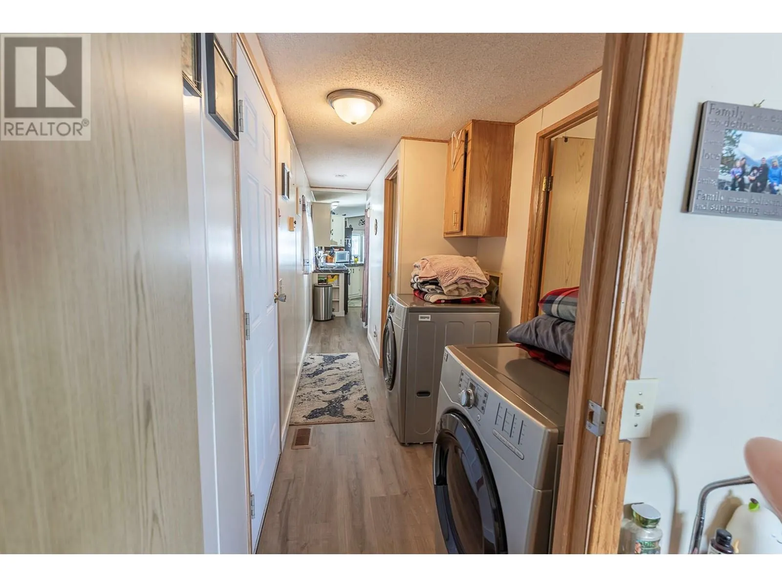 2727 Lakeshore Road Unit# 13