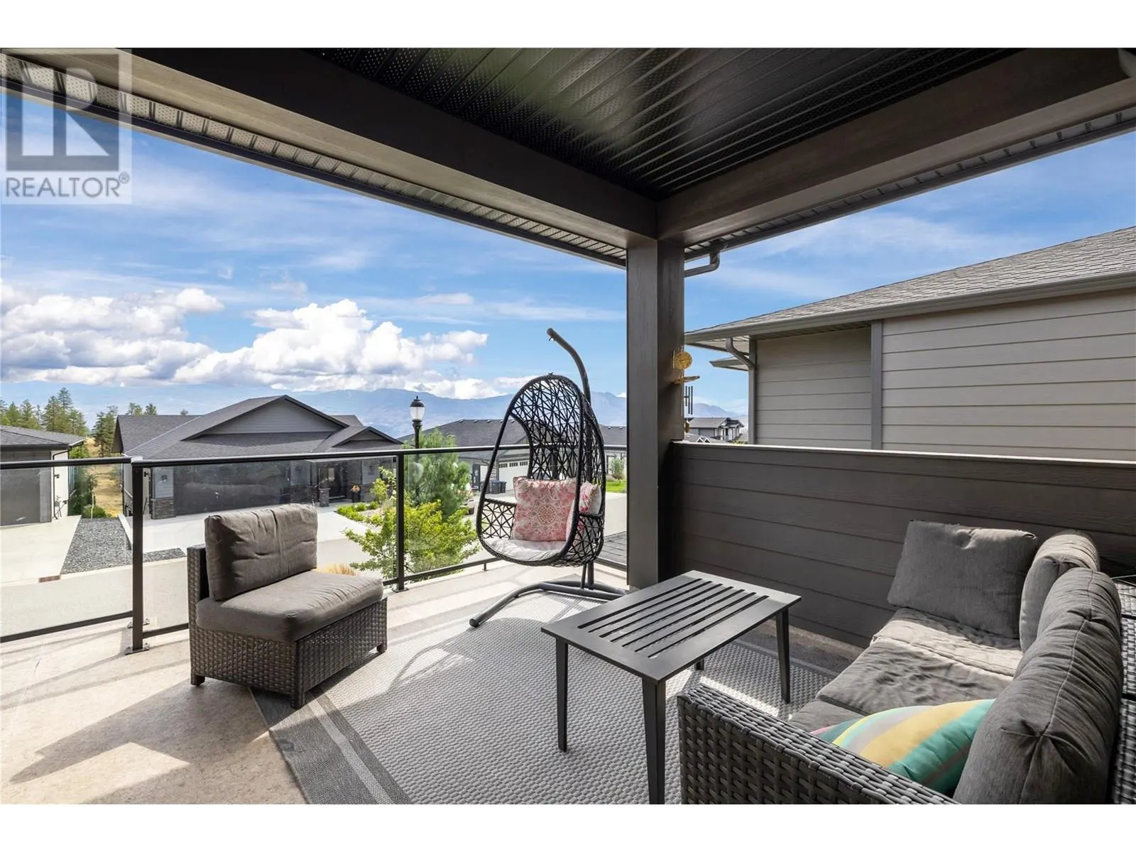 2558 Crown Crest Drive