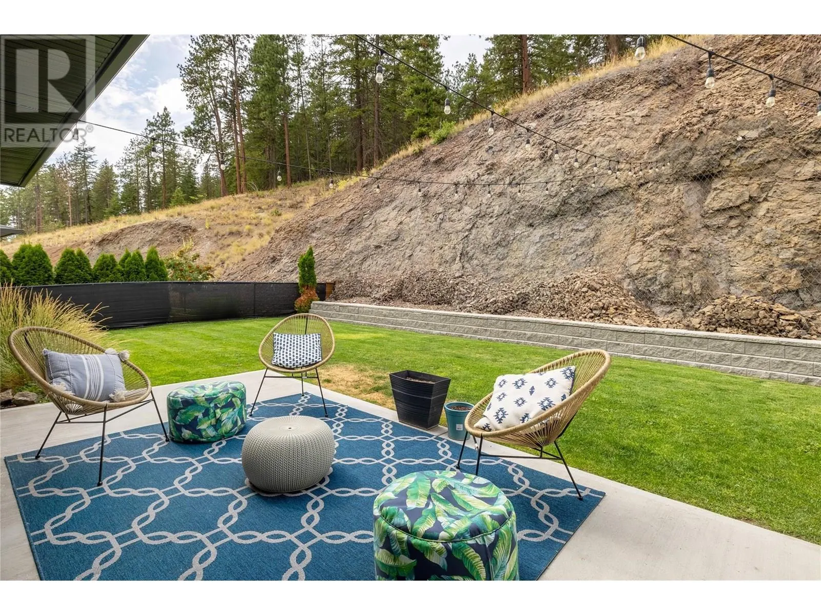 2558 Crown Crest Drive