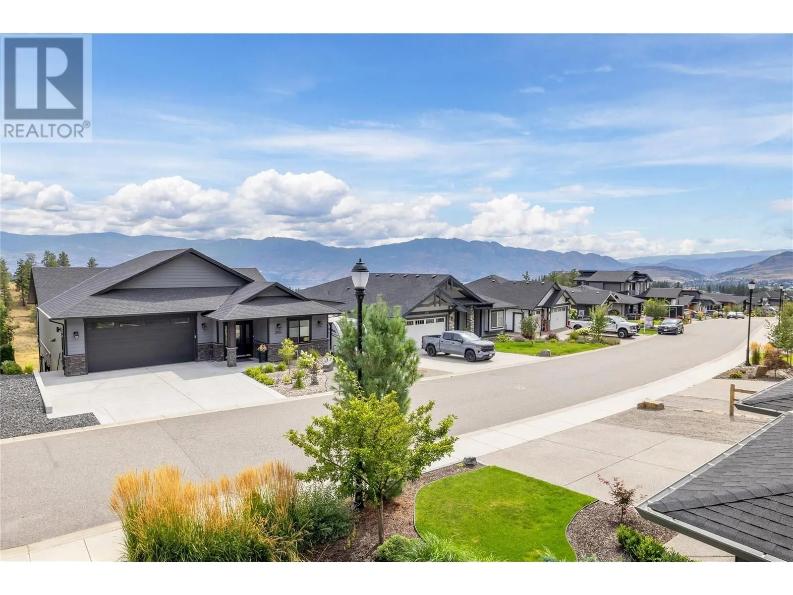 2558 Crown Crest Drive
