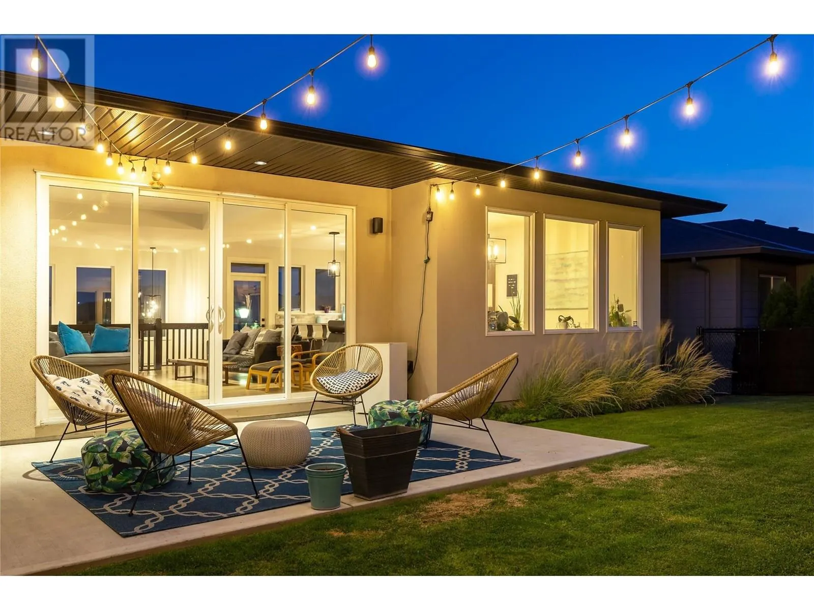 2558 Crown Crest Drive