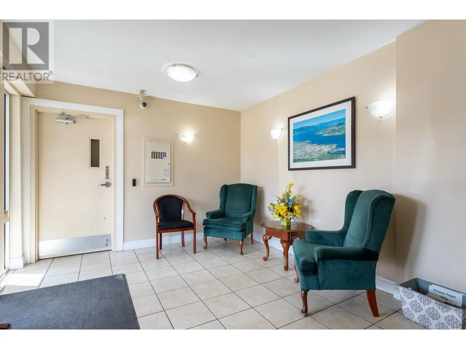 710 Rutland Road N Unit# 203
