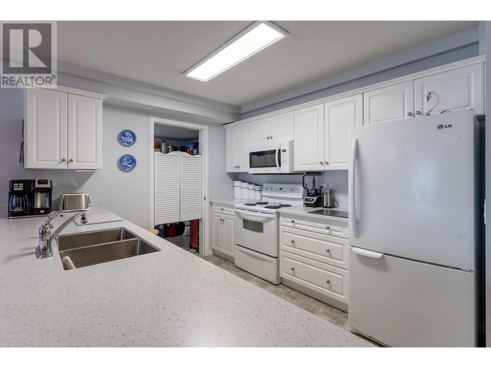 710 Rutland Road N Unit# 203
