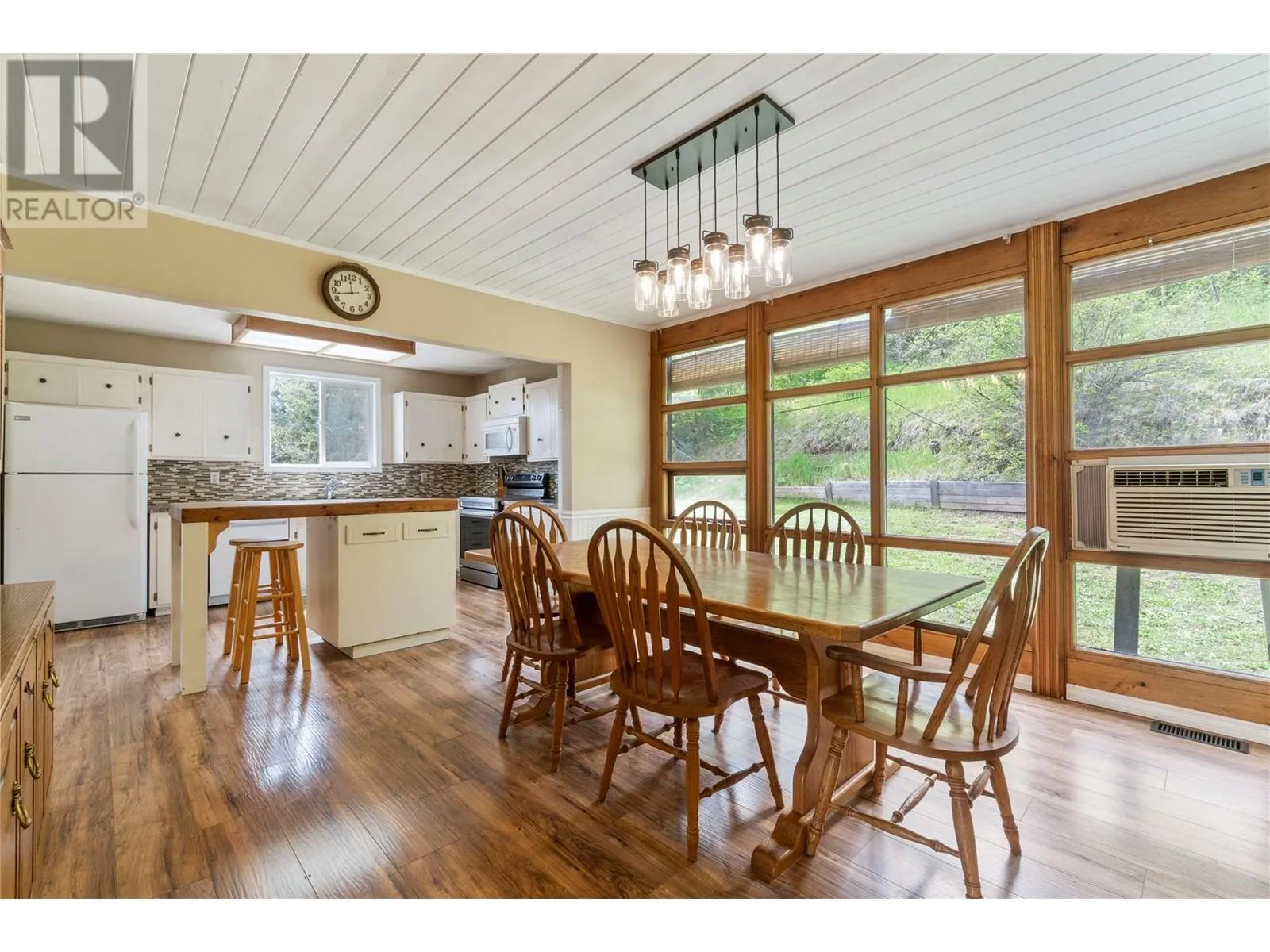 3068 Yankee Flats Road