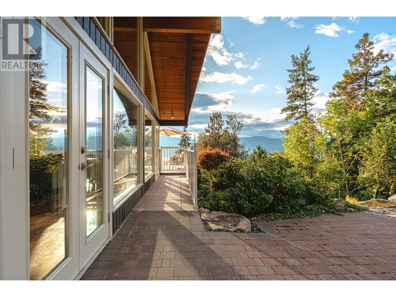 3029 Spruce Drive