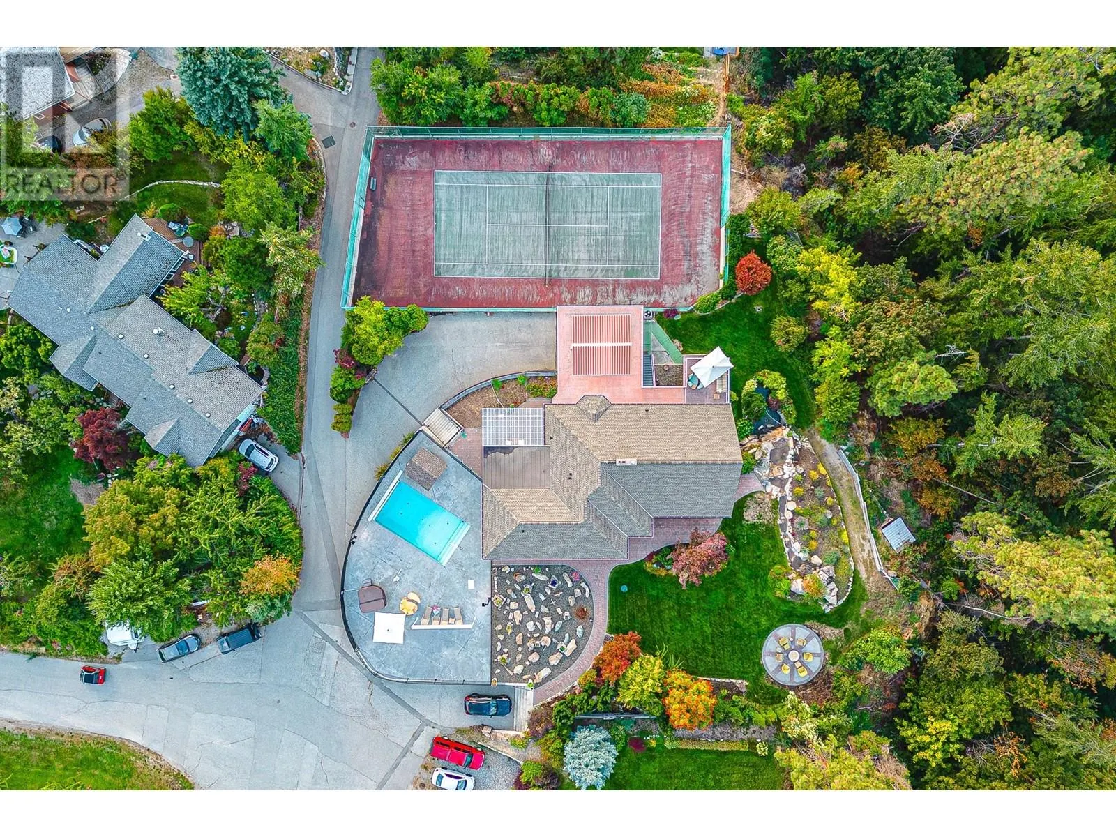 3029 Spruce Drive