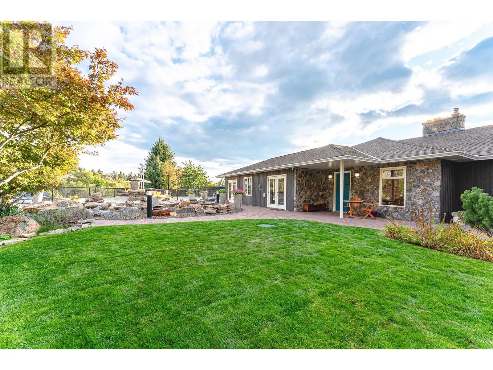 3029 Spruce Drive