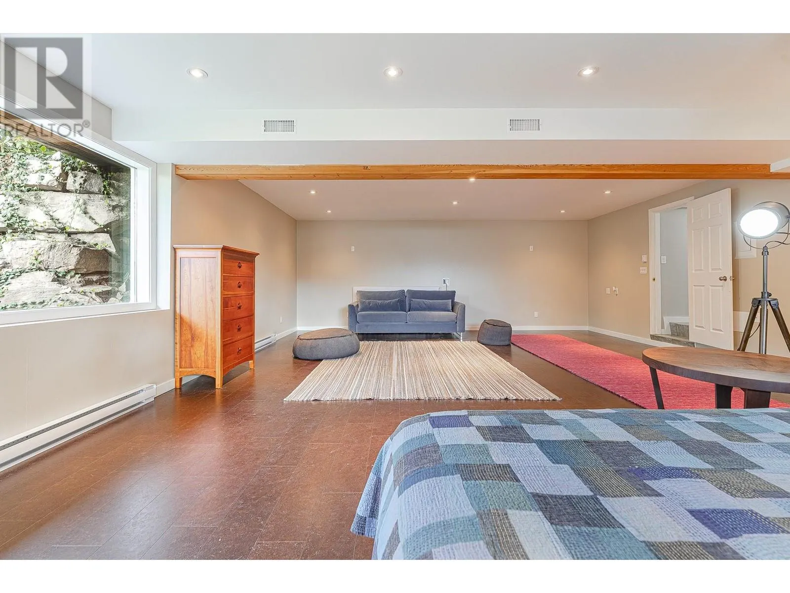 3029 Spruce Drive