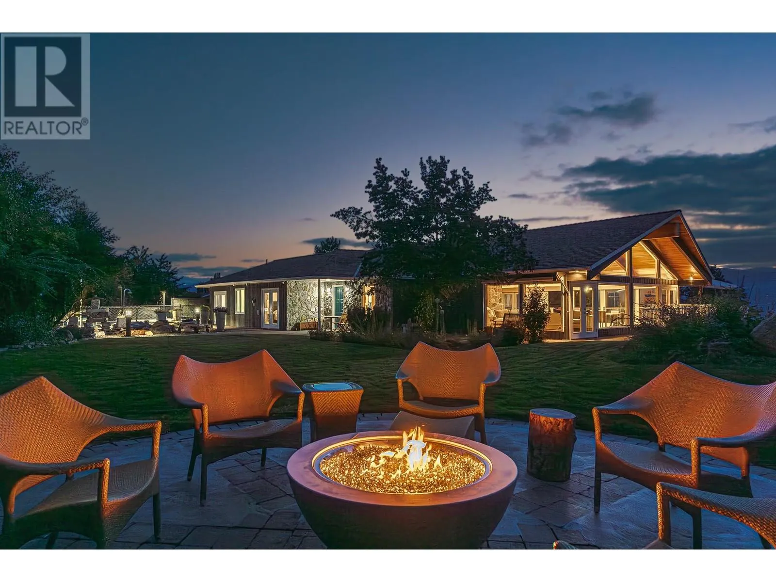 3029 Spruce Drive