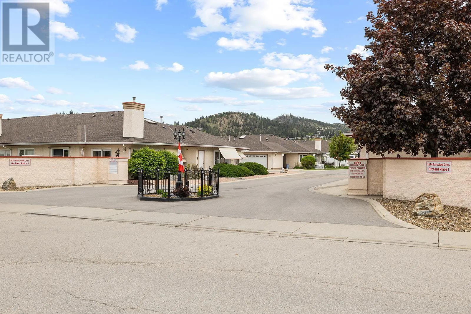 1874 Parkview Crescent Unit# 7