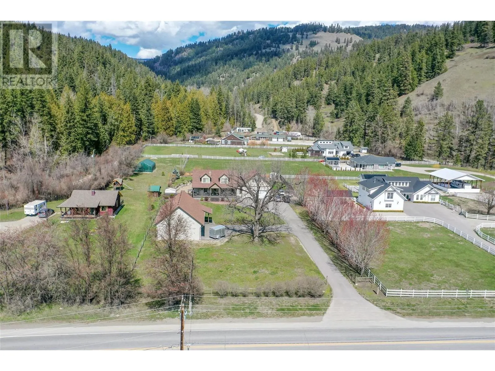 5575 Highway 6 Highway