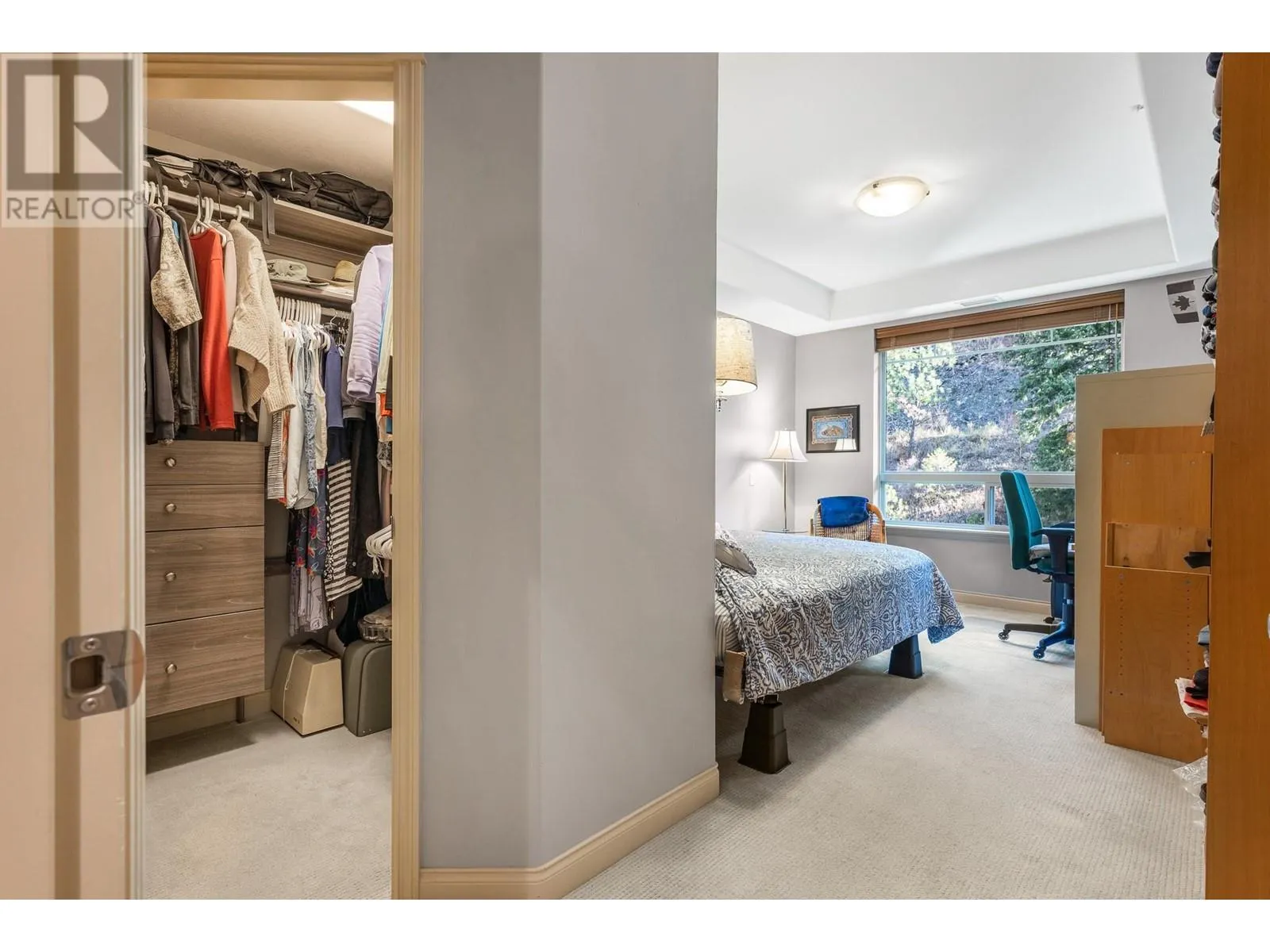 2780 Auburn Road Unit# 305