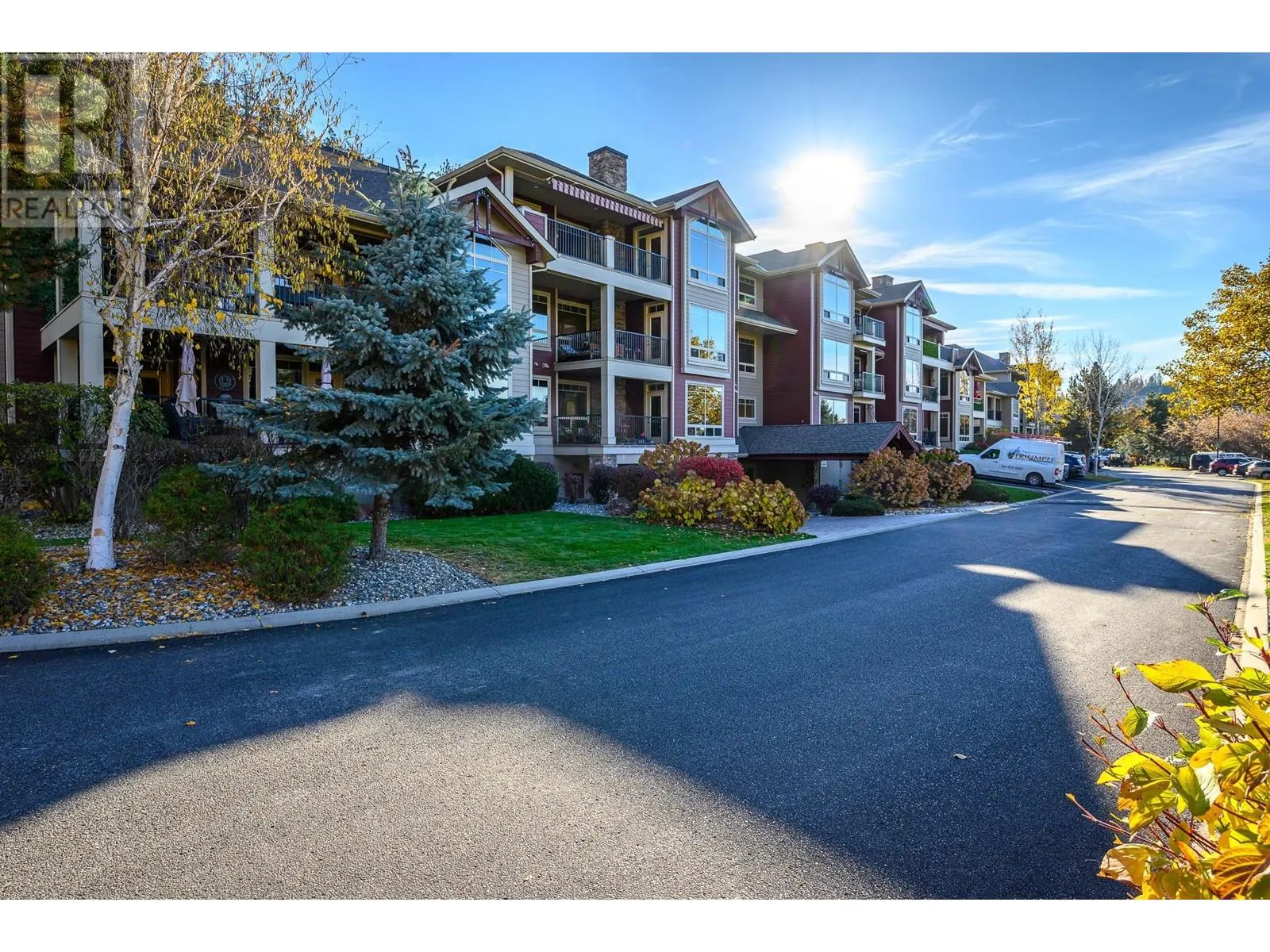 2780 Auburn Road Unit# 305