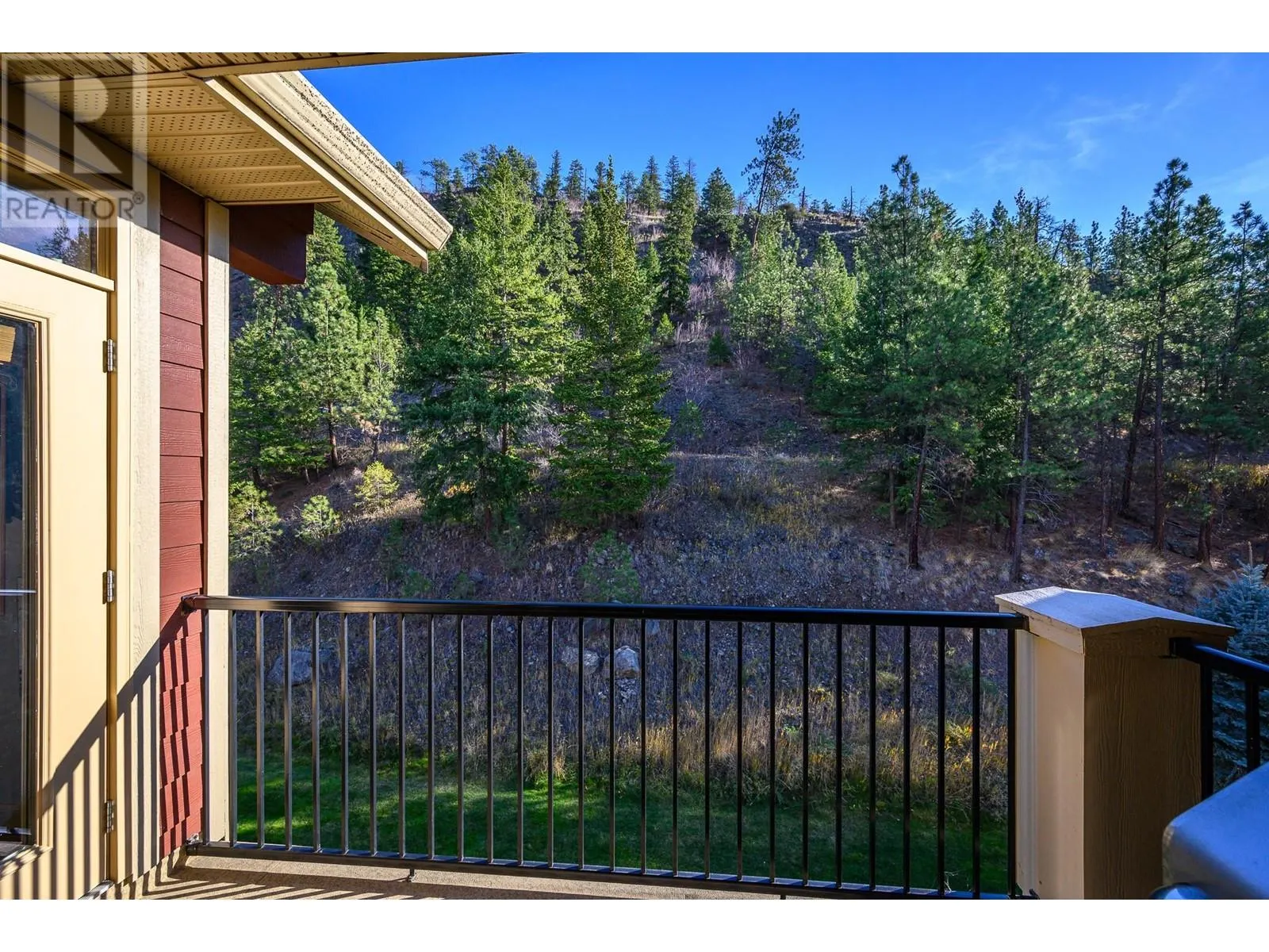 2780 Auburn Road Unit# 305