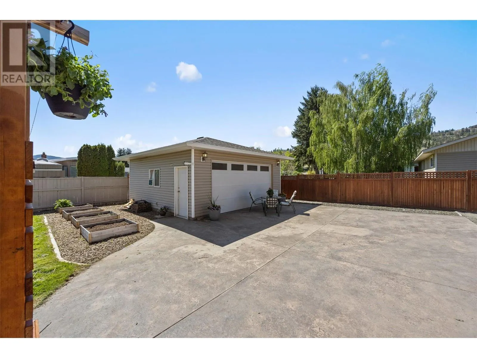 11109 Barclay Street