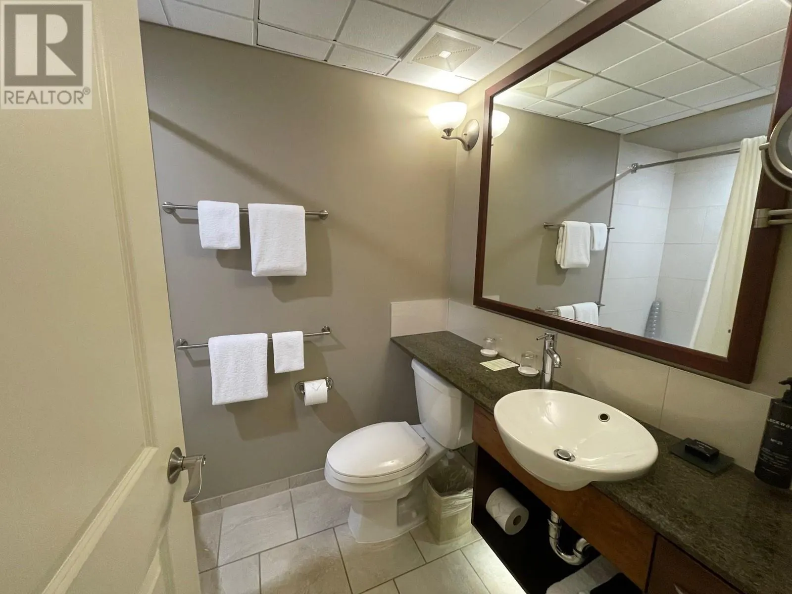 13011 Lakeshore Drive Unit# 234