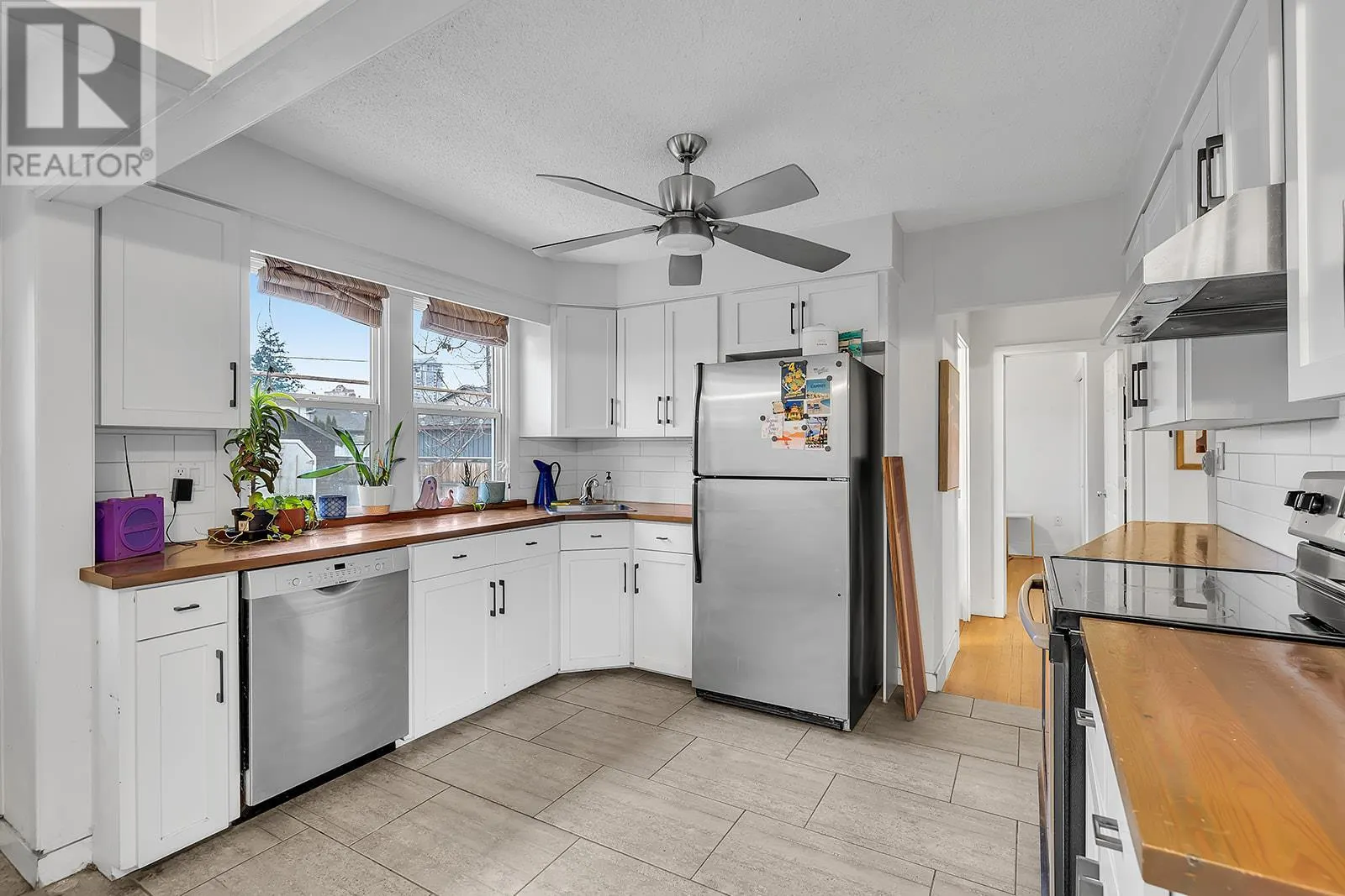 541 Okanagan Boulevard