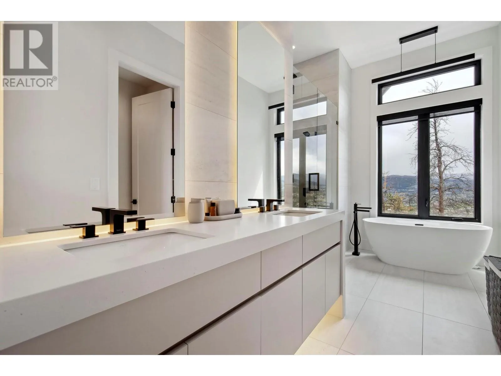1561 Cabernet Court