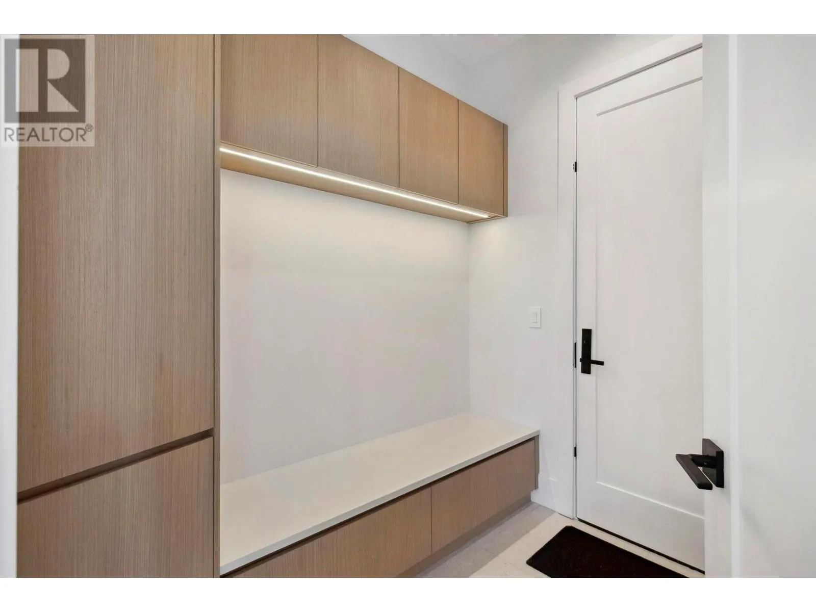 1561 Cabernet Court