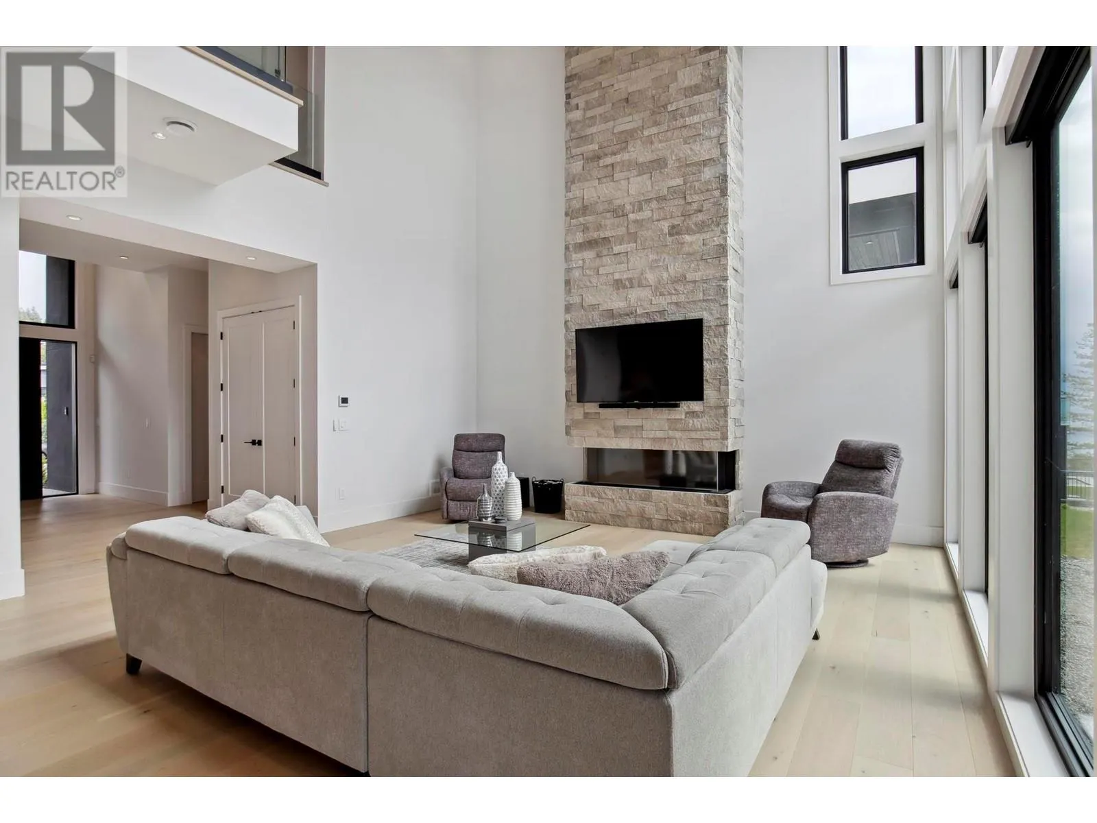 1561 Cabernet Court