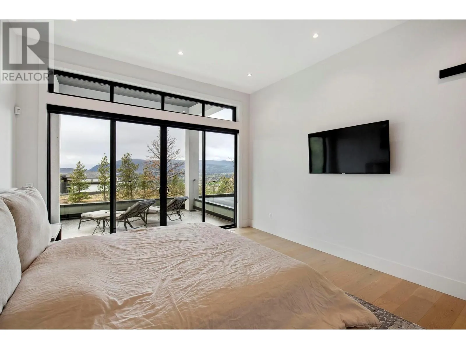 1561 Cabernet Court