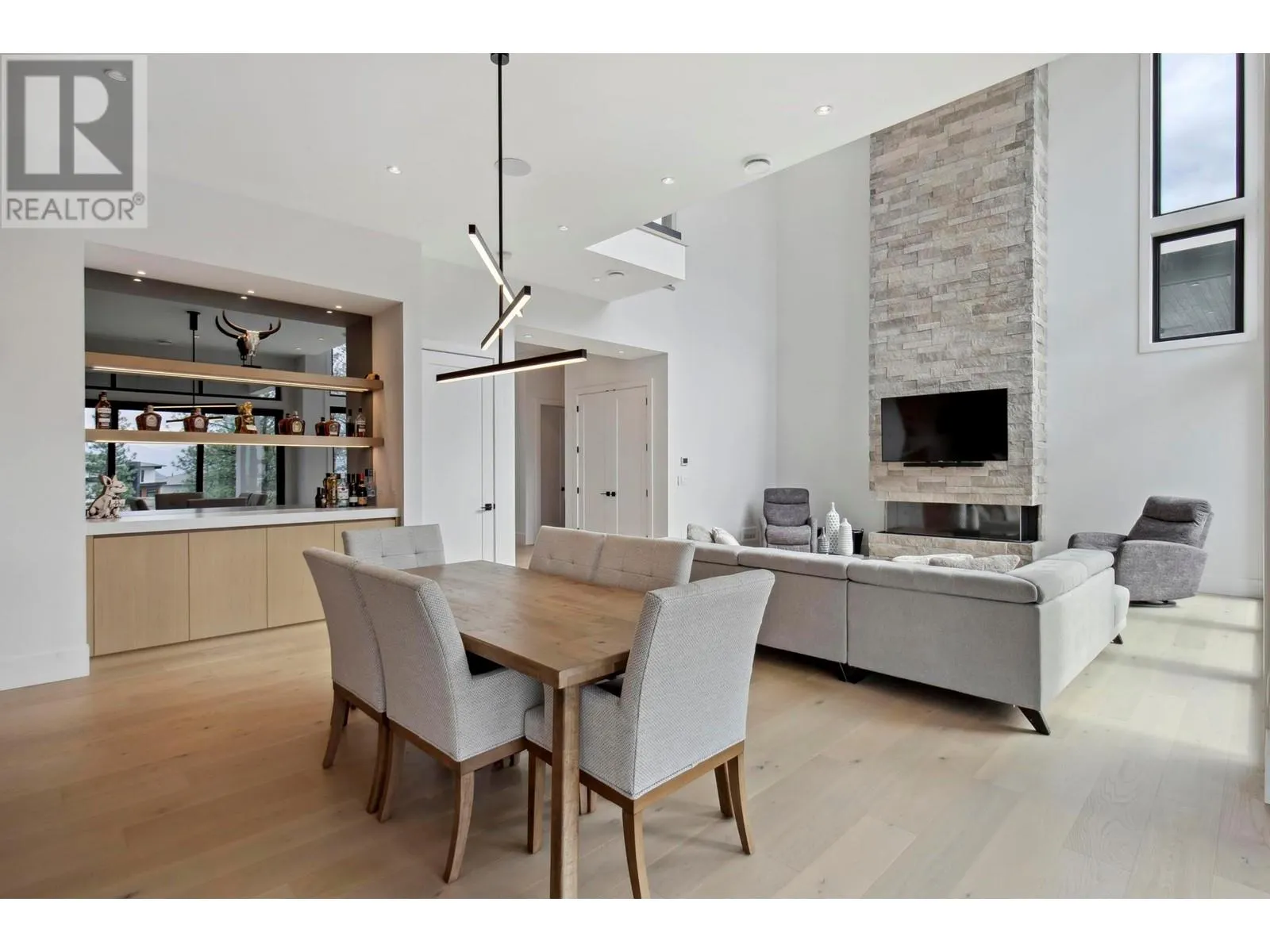 1561 Cabernet Court
