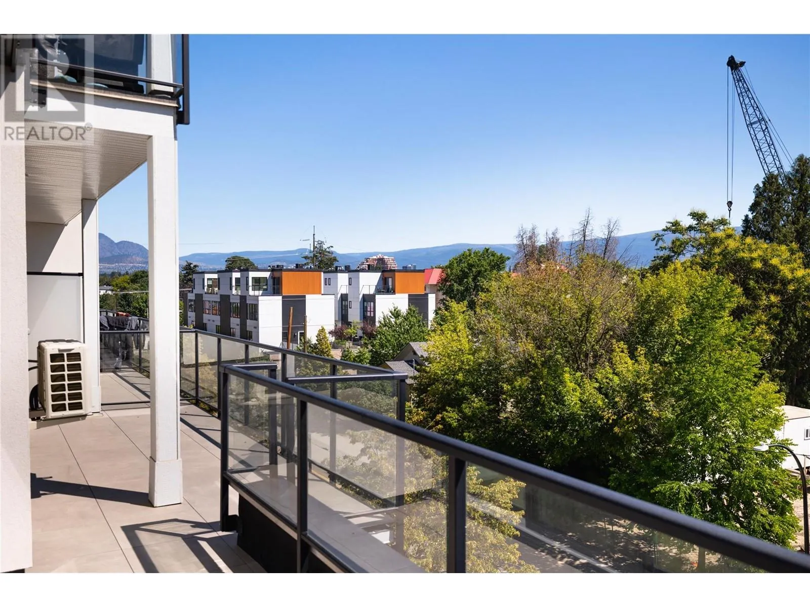 604 Cawston Avenue Unit# 415