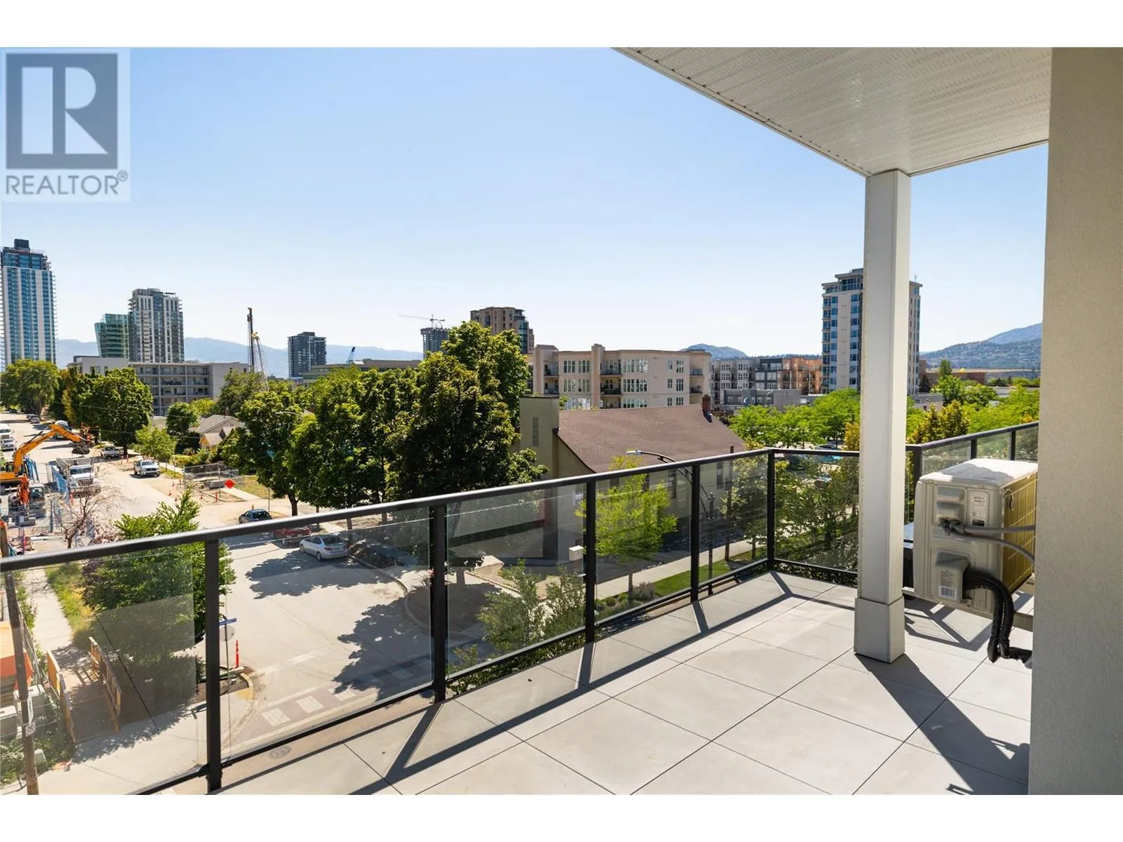 604 Cawston Avenue Unit# 415