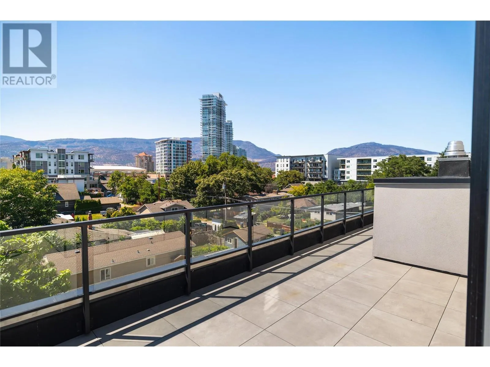 604 Cawston Avenue Unit# 415