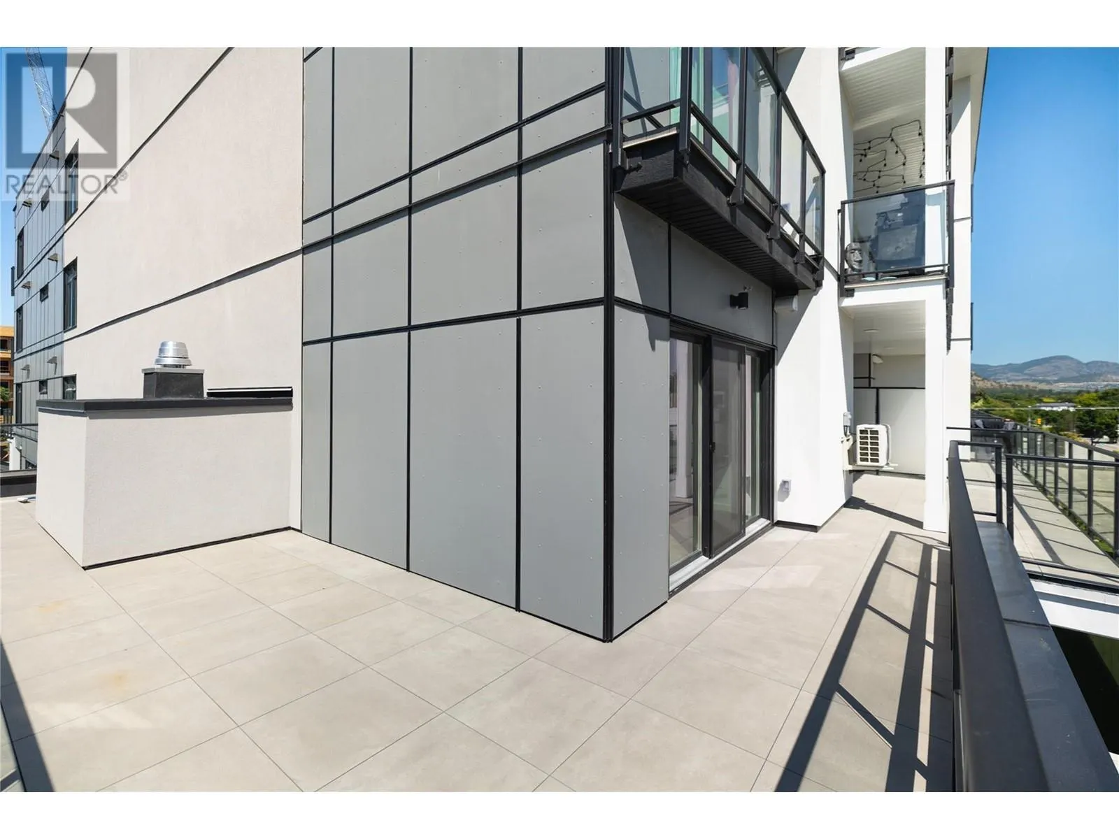 604 Cawston Avenue Unit# 415